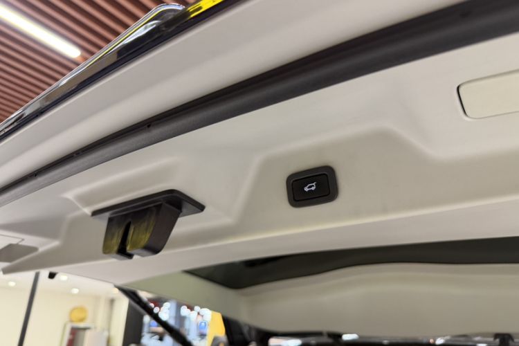 Used Land Rover Range Rover 2017 3.0 SC V6 Vogue SE Long-Wheelbase Edition