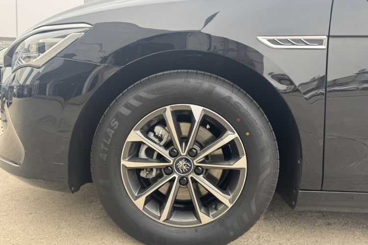 Used BYD Qin PLUS 2024 HONOR Edition DM-i 55KM Leading Model