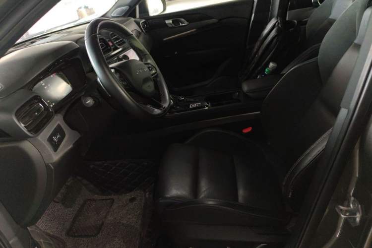 Used Lynk & Co 03 2022 1.5TD DCT JingPro Interior 4