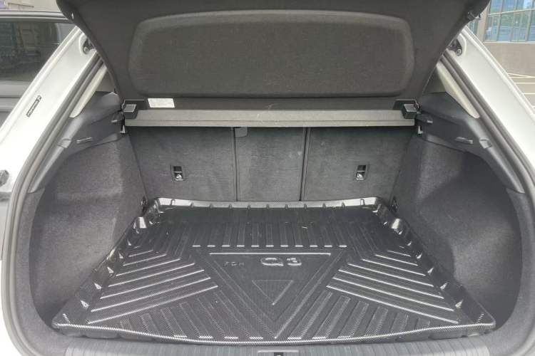 Used Audi Q3 2023 35 TFSI Fashion Dynamic Model (1.4T) Interior 5