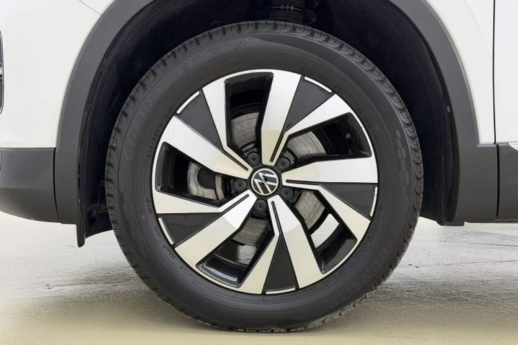 Used Volkswagen Tayron 2021 330TSI Two-Wheel-Drive 3rd Anniversary Limited Edition