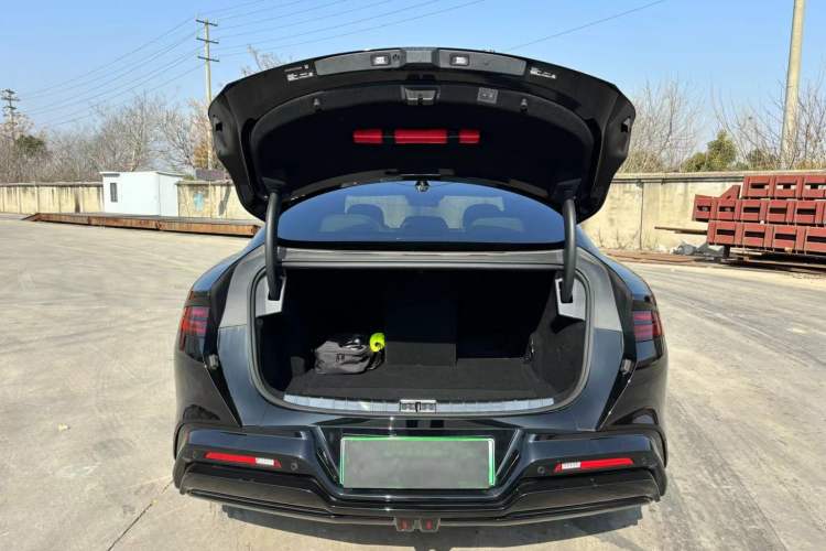 Used Denza Z9 2024 1100 km Four-Wheel Drive Max Version