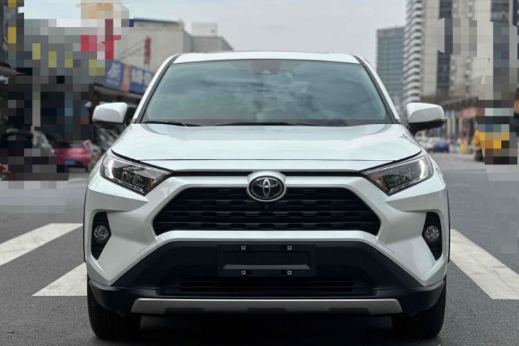 Used Toyota RAV4 2021 2.0L CVT Two-Wheel Drive Fashion PLUS Edition
