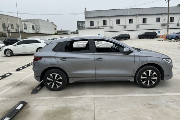 Used BYD e2 2023 Luxury Model Exterior 3