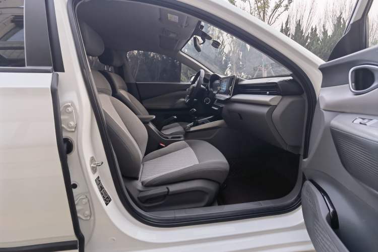 Used Baojun RC-5 2020 1.5L Manual Zhiyao Elite Edition
