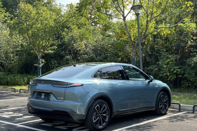 Used ONVO L60 2024 60 kWh Rear-Drive Version
