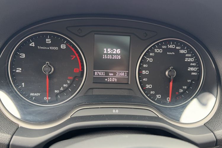 Used Audi Q2L 2020 35 TFSI Fashion Dynamic Model Odometer Close Up