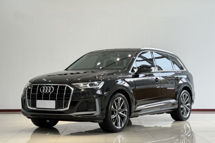 Used Audi Q7 2022 55 TFSI quattro S line Sport model