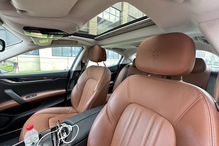 Used Maserati Ghibli 2021 2.0T Sharp Edition