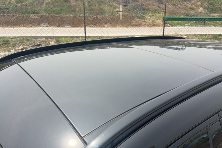 Used Mercedes-Benz GLC 2020 GLC 300 L 4MATIC Luxury Model Roof