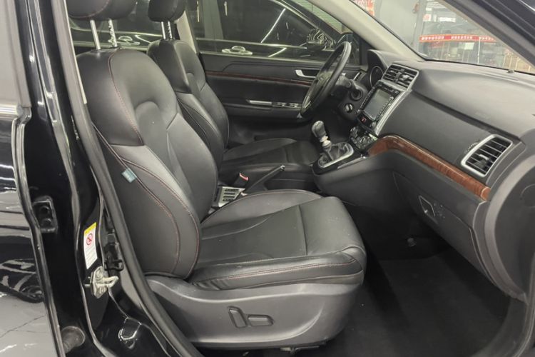 Used Haval H6 2014 Sport Version 1.5T Manual Two-Wheel Drive Elite Edition