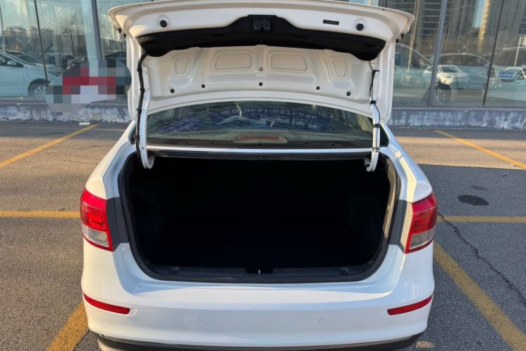 Used Kia K2 2015 Sedan 1.4L Automatic GLS Trunk