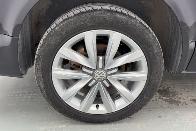 Used Volkswagen Multivan 2017 2.0 TSI Two-Wheel Drive Luxury Edition 7 Seats