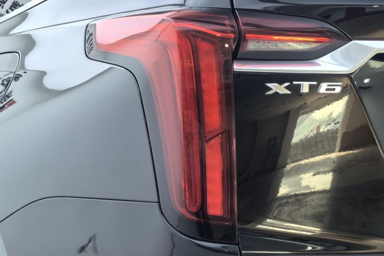 Used Cadillac XT6 2021 2.0T Six-Seater Four-Wheel-Drive Luxury Version