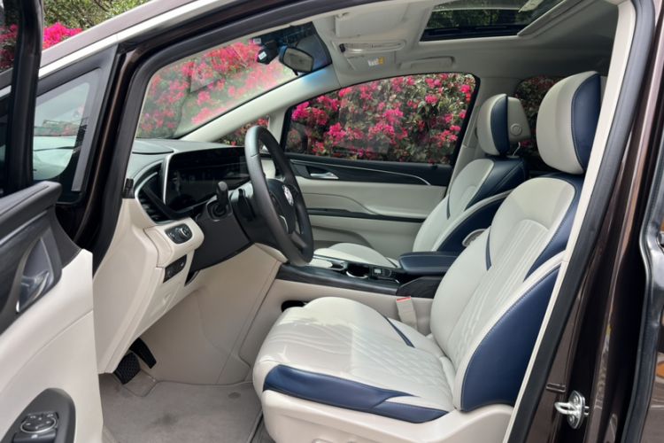 Used Buick GL8 2021 ES Landtrek 653T Comfort Edition