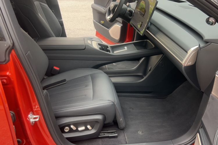 Used ONVO L60 2024 60 kWh Rear-Drive Version Interior 2