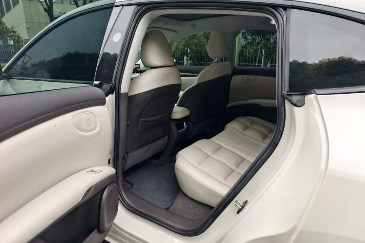 Used IM LS6 2023 Max Long-Range Version
