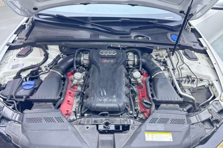 Used Audi RS 5 2013 RS 5 Cabriolet
