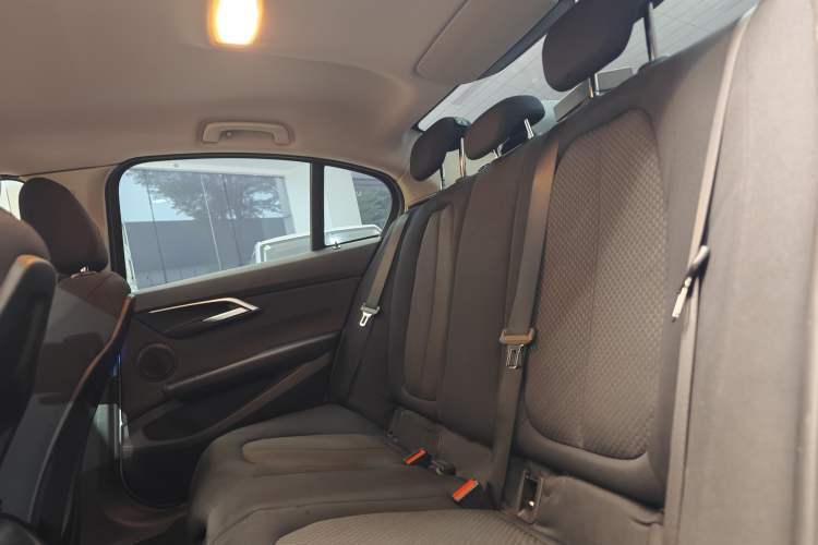 Used BMW 1 Series 2018 118i Fashion Model
