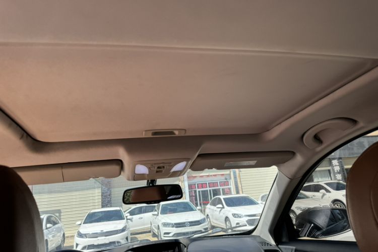 Used Dongfeng Fengdu MX5 2016 2.0L Automatic Flagship Edition