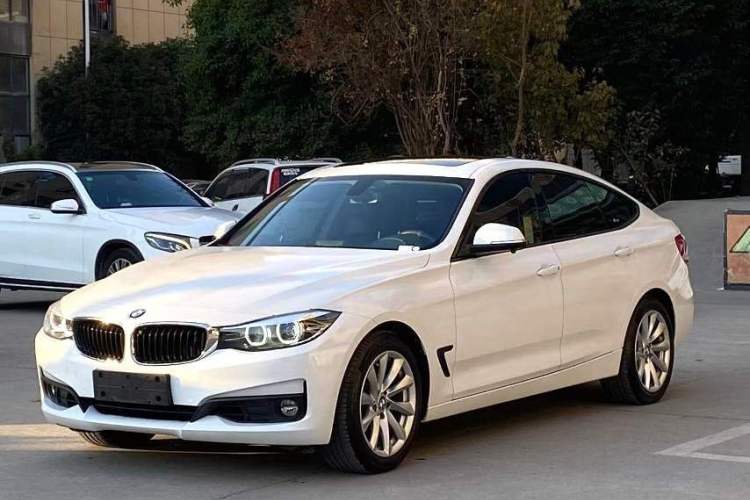 Used BMW 3 Series GT 2018 320i Sport Edition