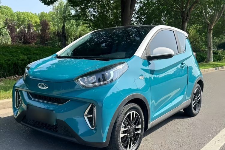 Used Chery New Energy Little Ant 2022 Revised Version Sweet Pink Edition Half-Sugar Version Lithium Iron Phosphate 30.7 kWh 30 kW 301 km