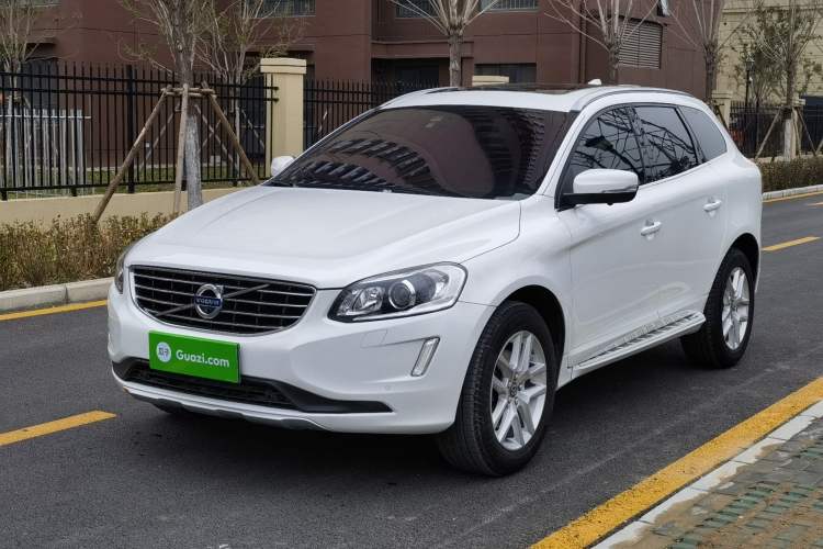 Used Volvo XC60 2017 T5 Smart Upgrade Edition