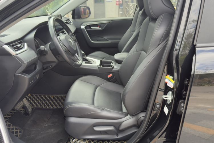 Used Toyota Wildlander 2022 2.0L CVT Two-Wheel Drive Urban Edition Interior 1