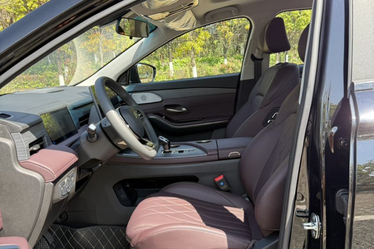 Used JETOUR X90 PRO 2024 1.6T DCT Ultimate 7-Seater Left Front Seat