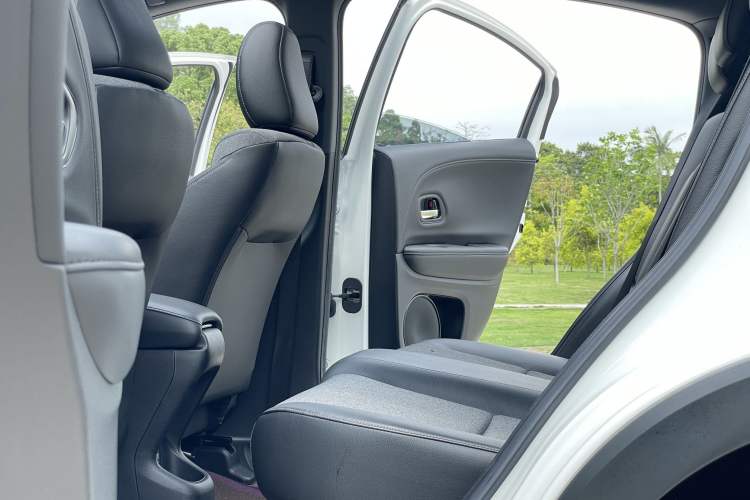 Used Honda XR-V 2021 220TURBO CVT Luxury Edition Interior 3