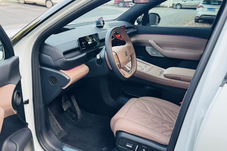 Used Nio ES6 2025 100 kWh
