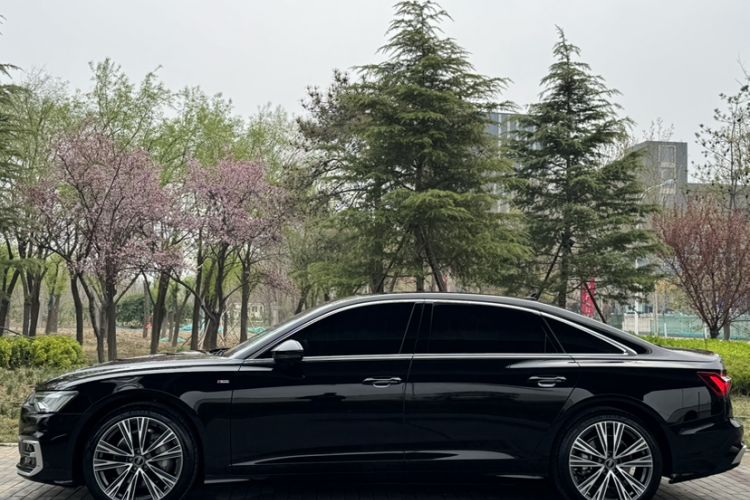 Used Audi A6L 2023 40 TFSI Luxury Dynamic Model
