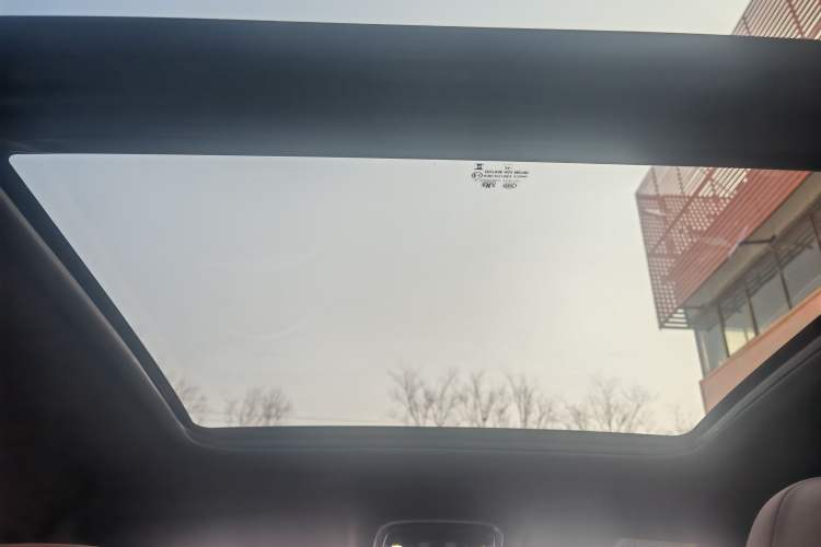 Used Chery Fengyun T8 2025 1.5T 130km Deluxe Version 5 Seats