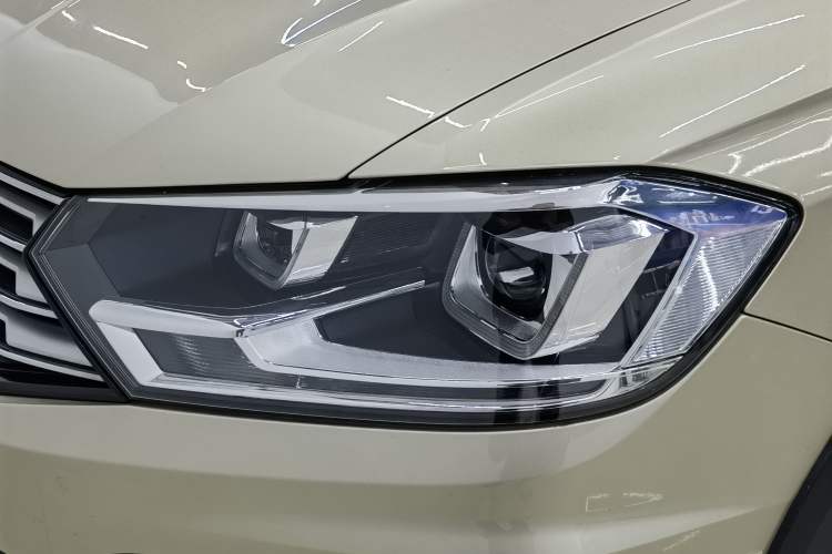 Used Volkswagen C-TREK 2018 1.5L Automatic Comfort Model
