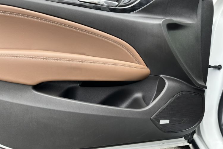 Used Buick Regal 2019 28T Luxury Edition China VI Interior 3