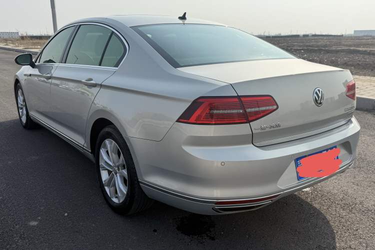 Used Volkswagen Magotan 2019 330TSI DSG Luxury Version China VI Standard
