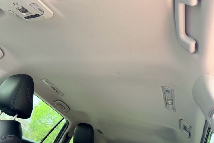 Used Toyota Highlander 2023 2.5L Smart Electric Hybrid Dual-Drive Elite Version 7 Seats