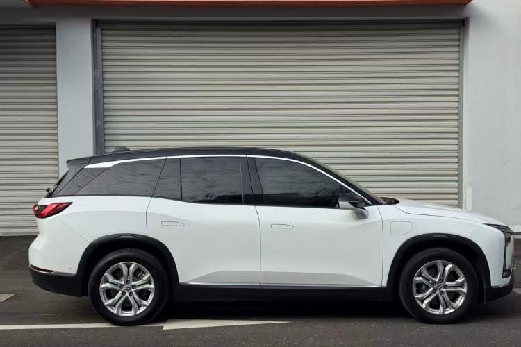 Used Nio ES8 2020 415 km Range 7-Seater Version
