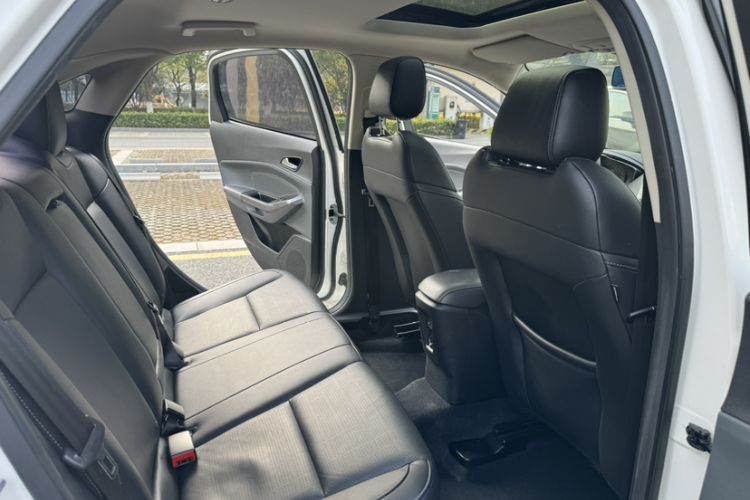 Used Ford Escort 2015 1.5L Automatic Fashion Model