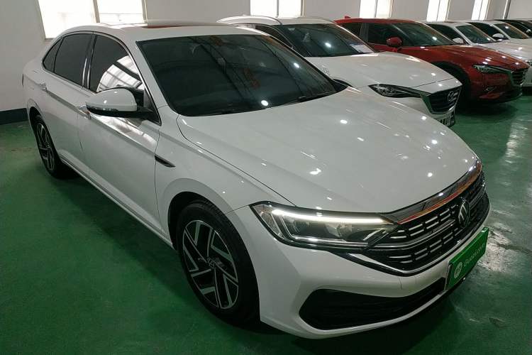 Used Volkswagen Sagitar 2023 300TSI DSG Excellence Edition
