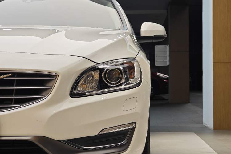 Used Volvo S60 2018 S60L T3 Smart Upgrade Edition
