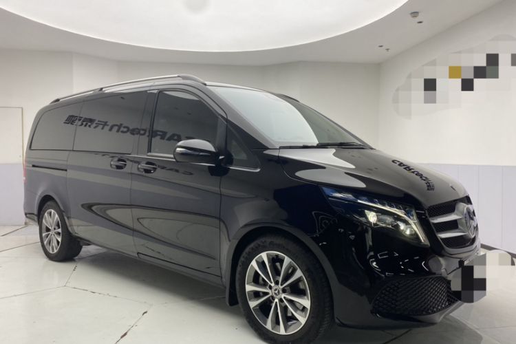 Used Mercedes-Benz V-Class 2022 V 260 Avantgarde Edition