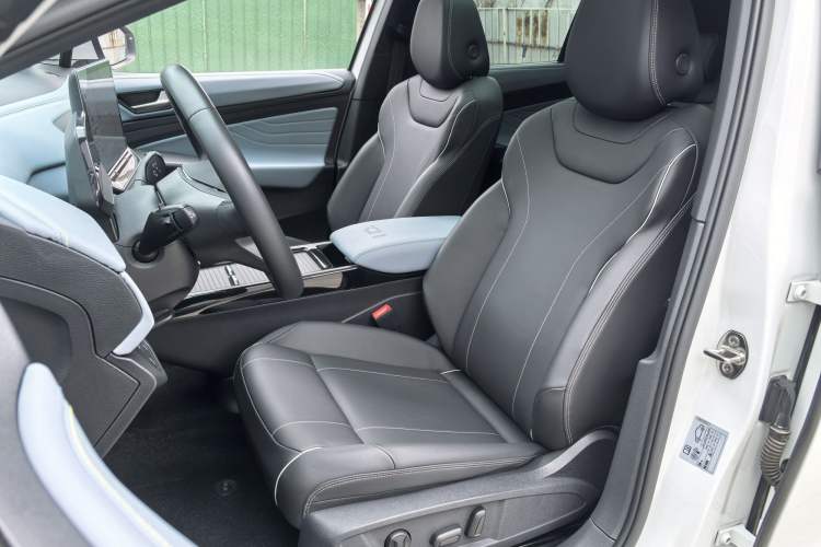 Used Volkswagen ID.4 X 2025 Smart Version Pure & Intelligent Enjoyment Edition