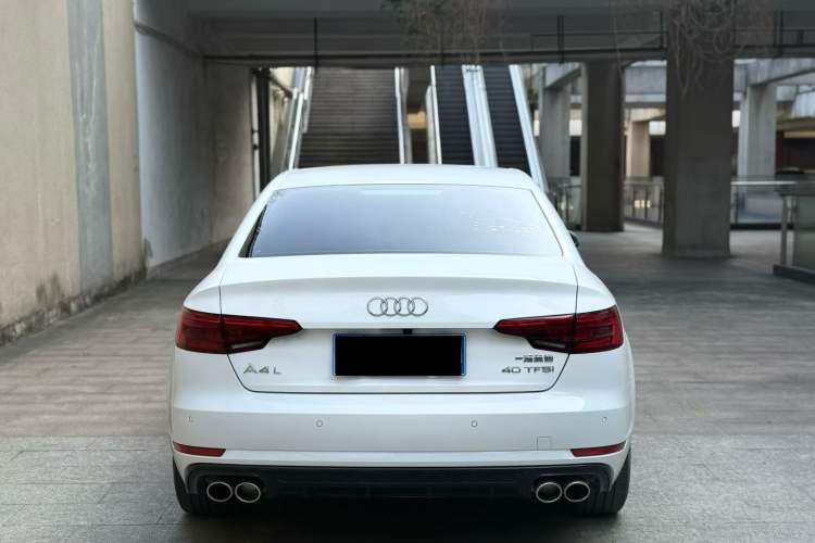 Used Audi A4L 2017 Plus 40 TFSI Ambition Model
