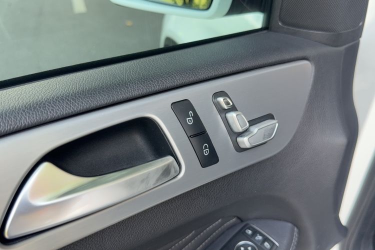 Used Mercedes-Benz GLE Coupe 2017 GLE 320 4MATIC Coupe SUV