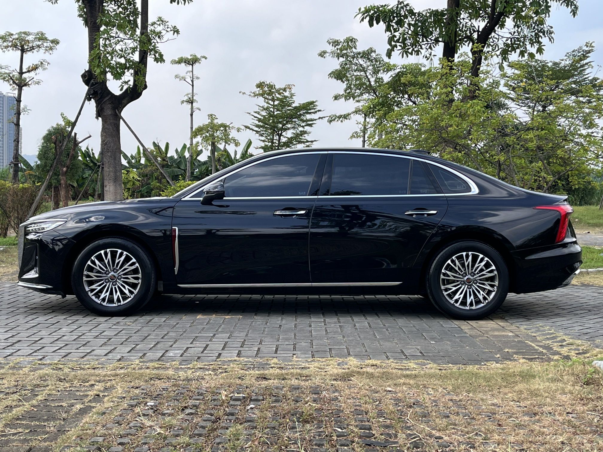 Hongqi H5 2025 1.5T DCT Qiyun 500 000th Unit Commemorative Edition — снимка 17