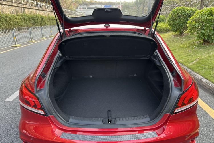 Used MG 6 New Energy 2019 50T Trophy 5-Second Edition
