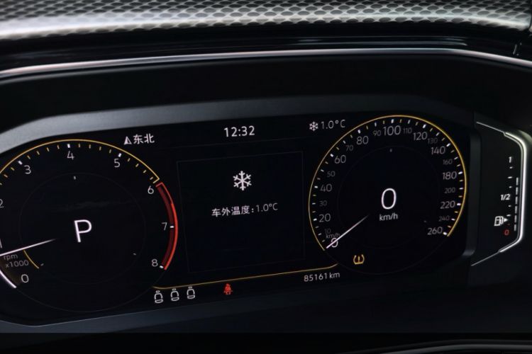 Used Volkswagen Tacqua 2021 200TSI DSG JoyConnect Edition Odometer Close Up