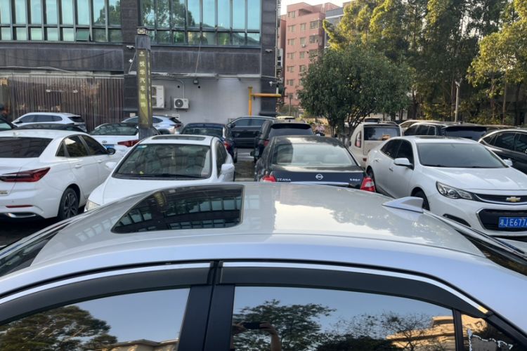 Used Toyota Levin 2018 Dual-Engine 1.8H GS-V E-CVT Prestige Version China VI Standard