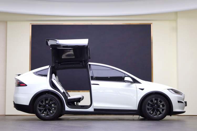 Used Tesla Model X 2023 Dual-Motor All-Wheel-Drive Version